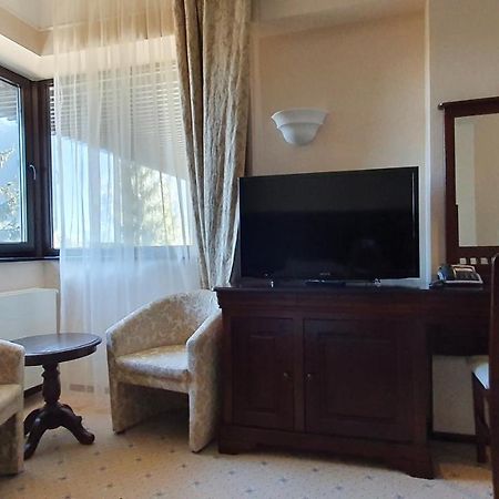 Apartament 2706 Alpin Resort, Etaj 7, Poiana Brasov Luaran gambar