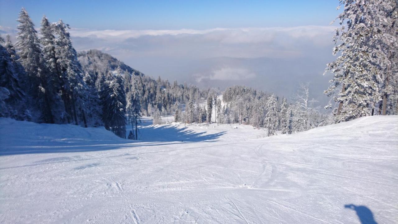 Apartament 2706 Alpin Resort, Etaj 7, Poiana Brasov Luaran gambar