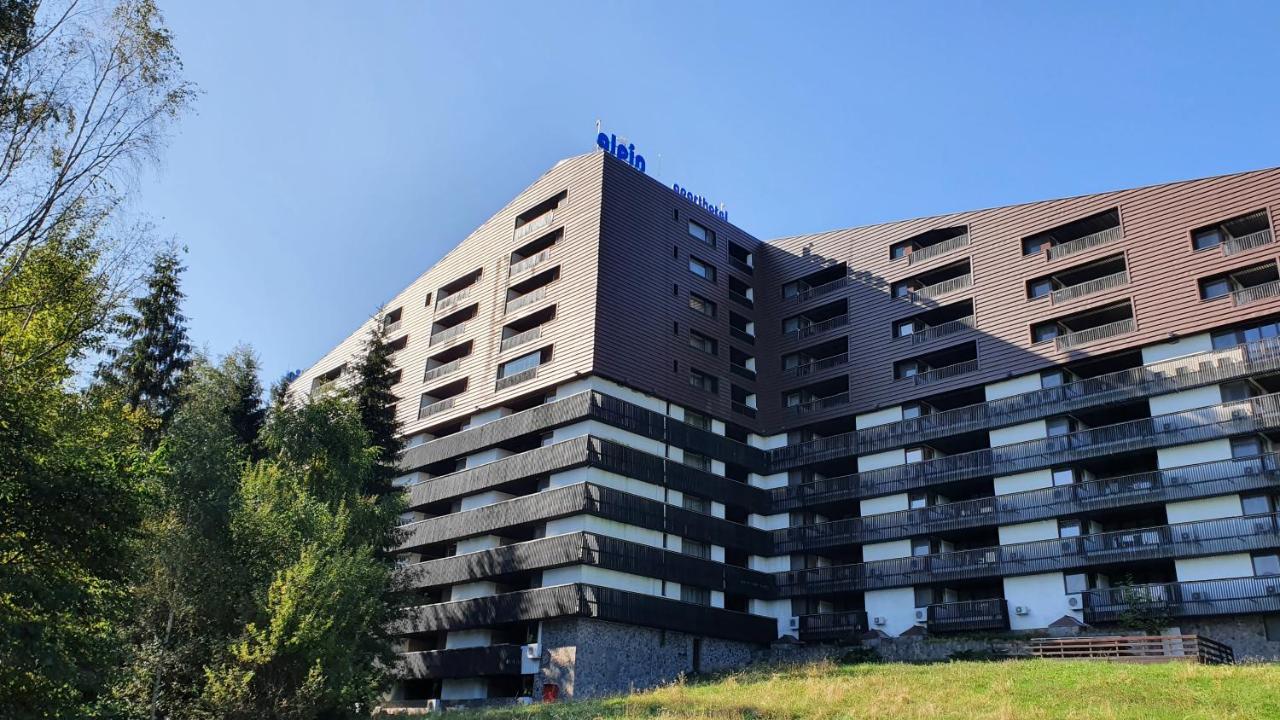 Apartament 2706 Alpin Resort, Etaj 7, Poiana Brasov Luaran gambar