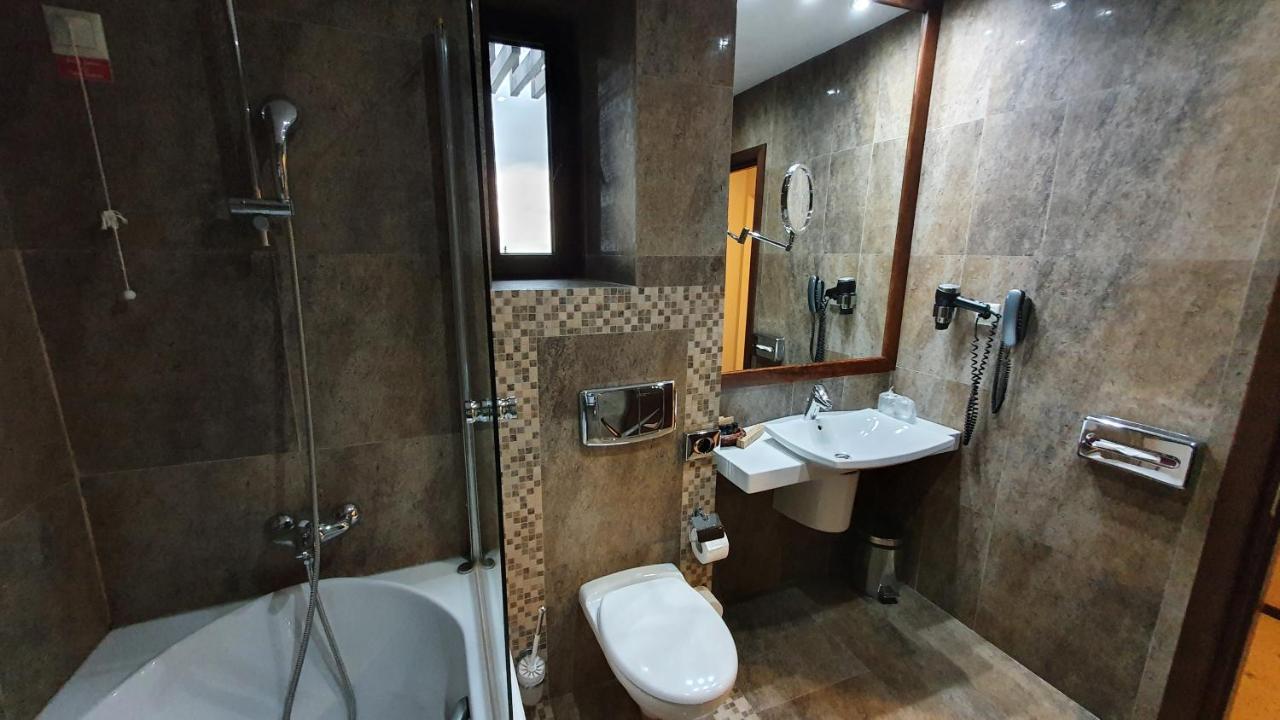 Apartament 2706 Alpin Resort, Etaj 7, Poiana Brasov Luaran gambar