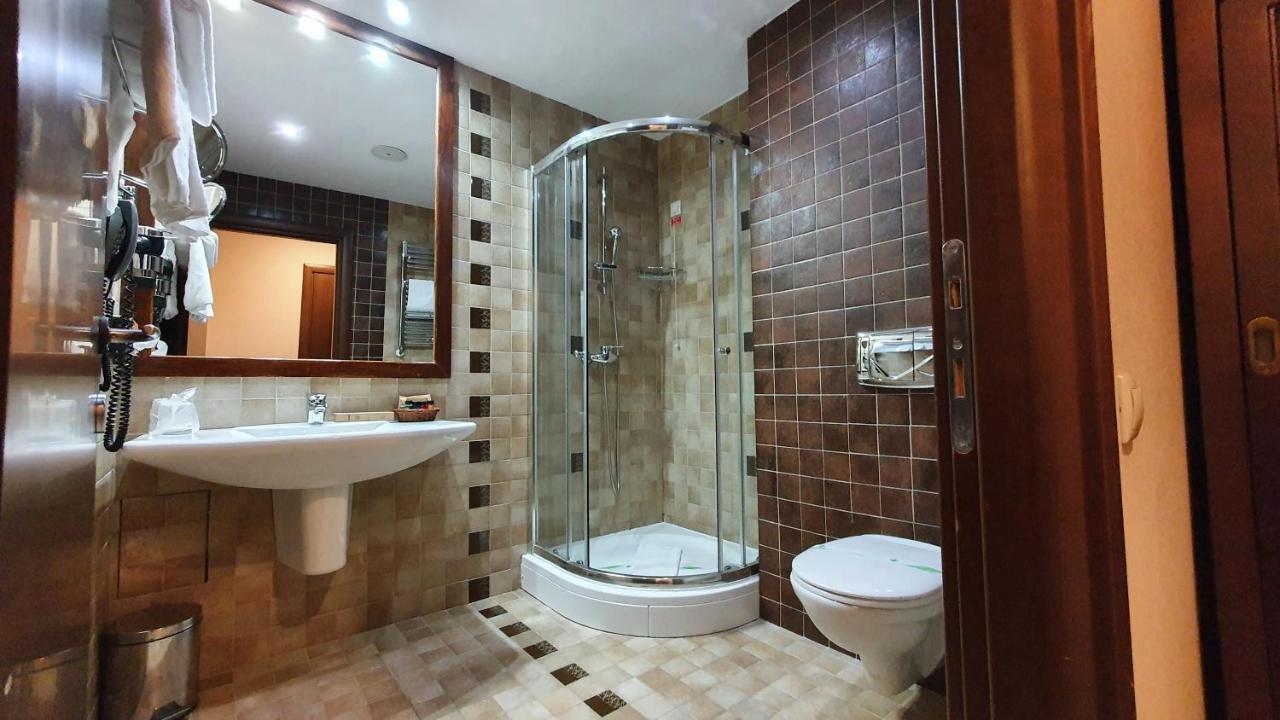 Apartament 2706 Alpin Resort, Etaj 7, Poiana Brasov Luaran gambar